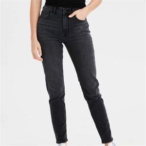 Curvy faded black washed mom jeans